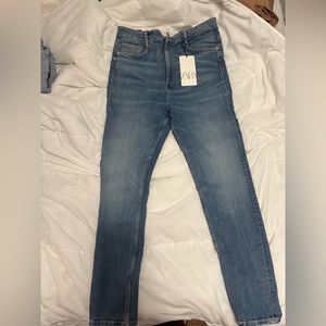 Zara high rise sculpt jeans